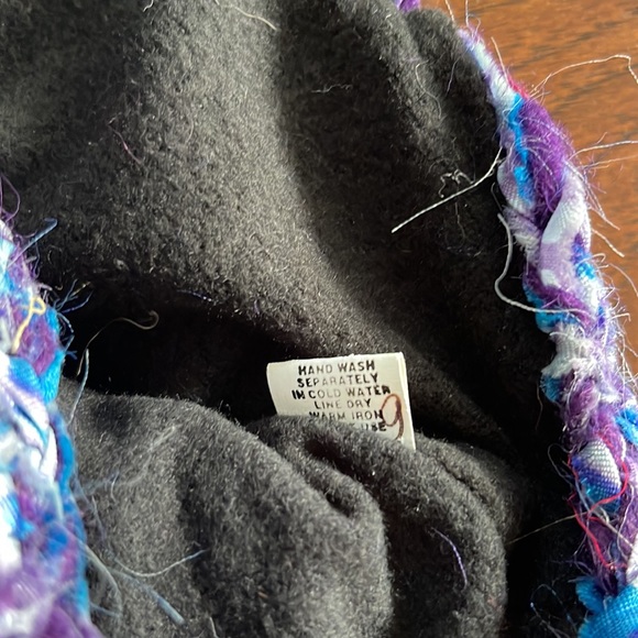 Nepalese multi coloured hat, fleece lined - Picture 3 of 3